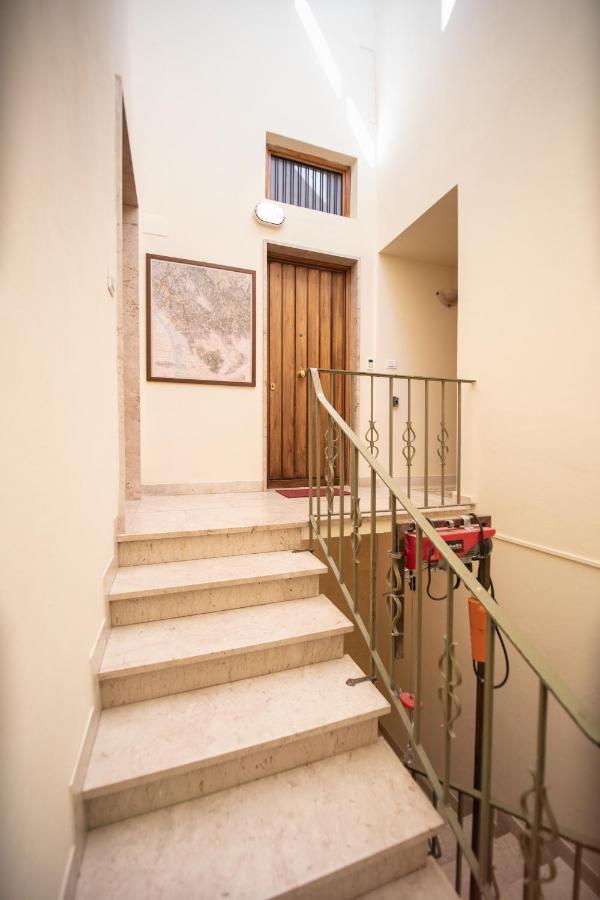 Residenza Al Pavone Luxury With Terrace Lucca Exterior foto